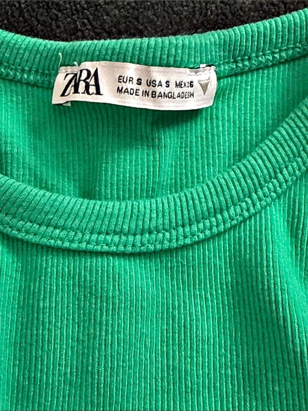 Zara Ribbed Cropped Tank Top Green Small - Picture 3 of 4